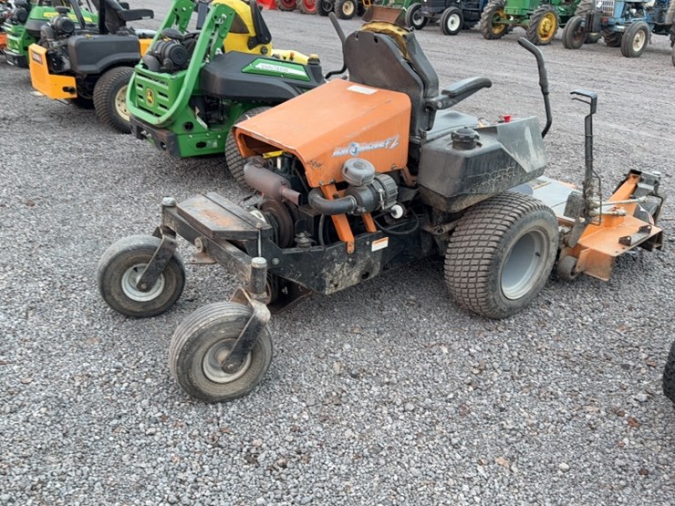 #4045-•-woods-zero-turn-mower-image-9