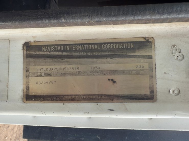 1987-international-s1954-image-21