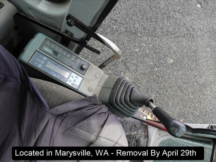 1999-kobelco-sk135sr-lc-image-15