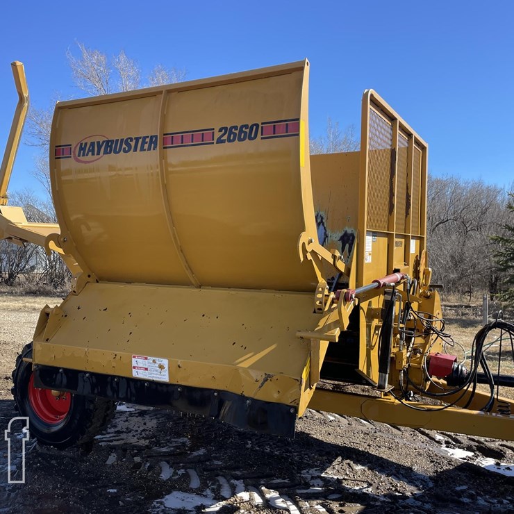 HAYBUSTER 2660