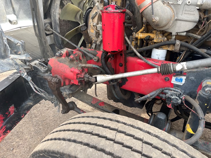 #240-•-2005-kenworth-truck-tractor-(has-mn-title)-(mora,-mn)-image-22