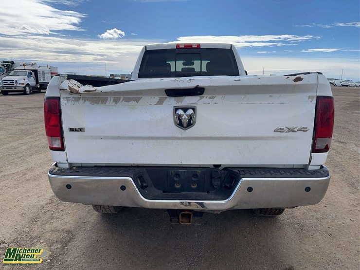 2014-dodge-2500-image-7