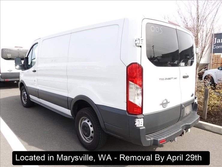2015-ford-transit-image-8