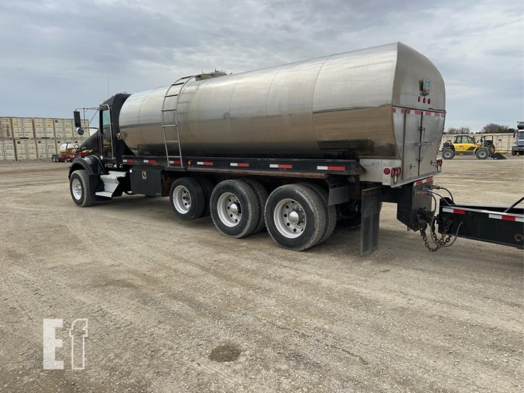 2003-kenworth-t800-image-3