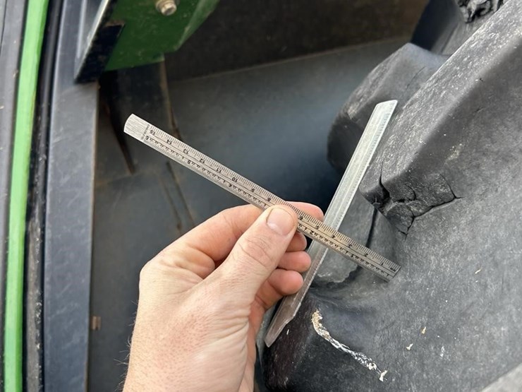 john-deere-4440-image-32