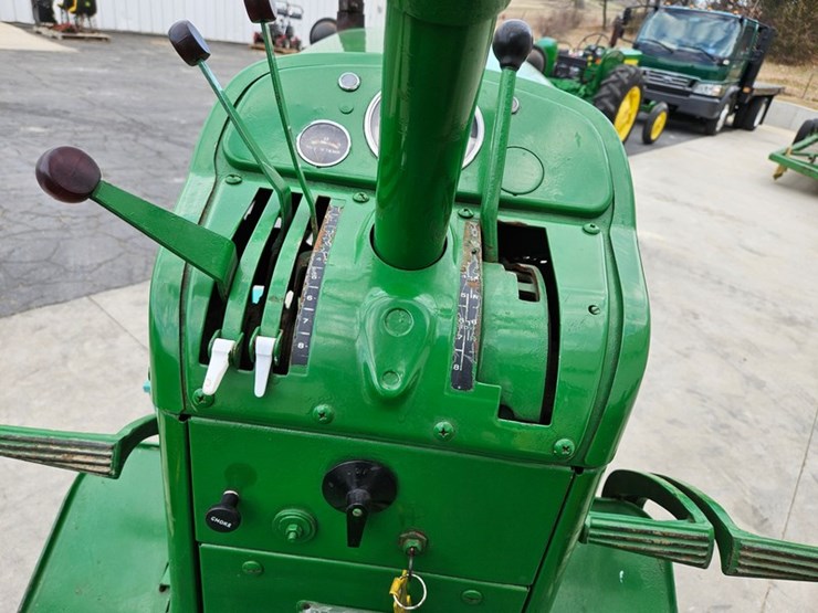 1961-john-deere-2010-image-24