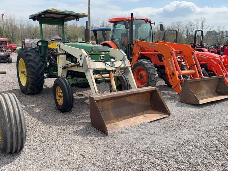 john-deere-2440-image-3