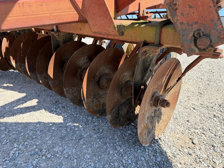 international-470-image-4