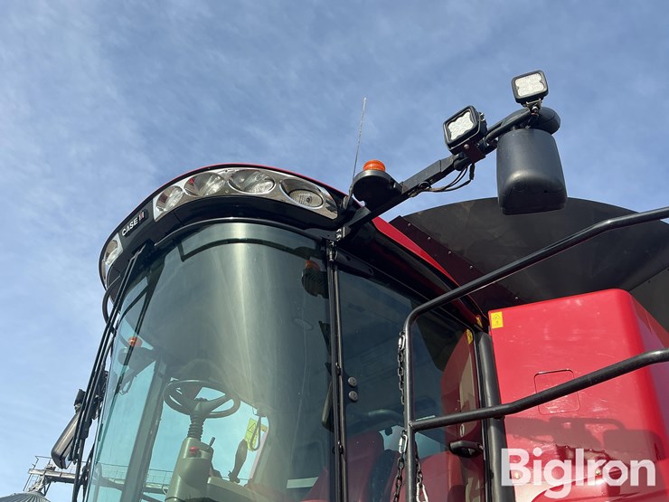 2019-case-ih-8250-image-12