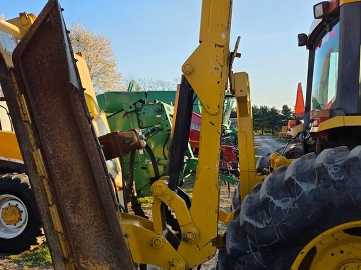 2002-john-deere-6410-image-18