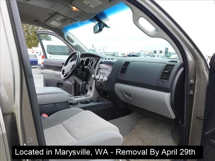 2010-toyota-tundra-image-6