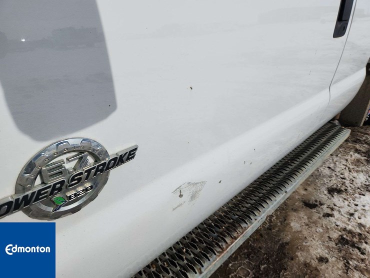 2014-ford-f350-image-33