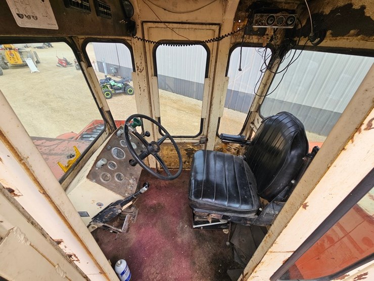 allis-chalmers-440-image-21