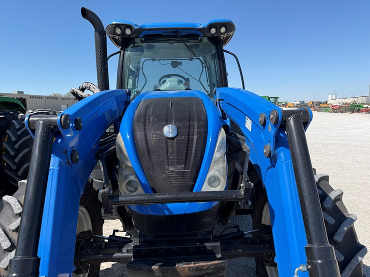 2018-new-holland-t6.155-image-4