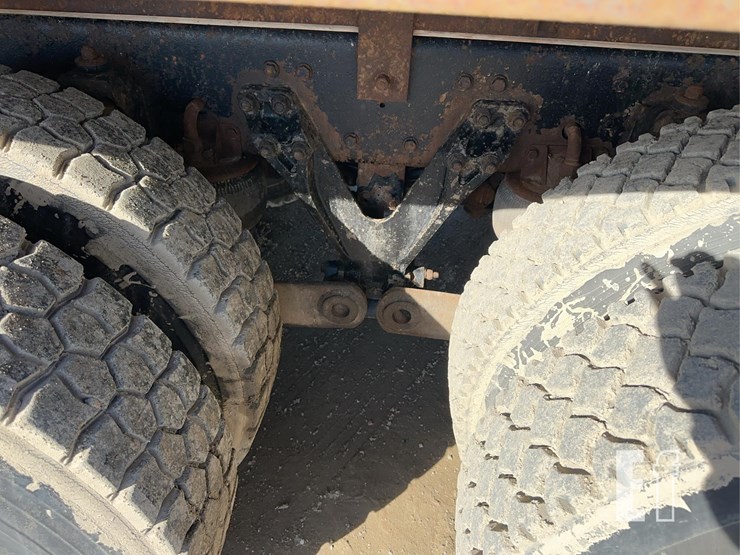 2003-kenworth-t800-image-34