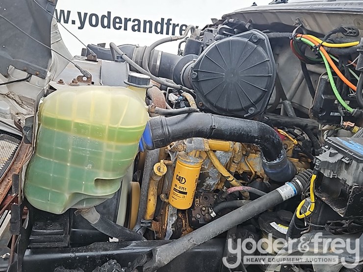 2006-ford-f750-image-27