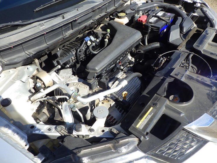 2016-nissan-rogue-image-11