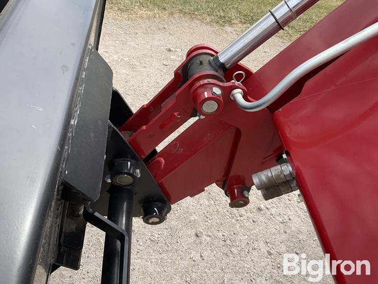 2021-case-ih-farmall-75c-image-12