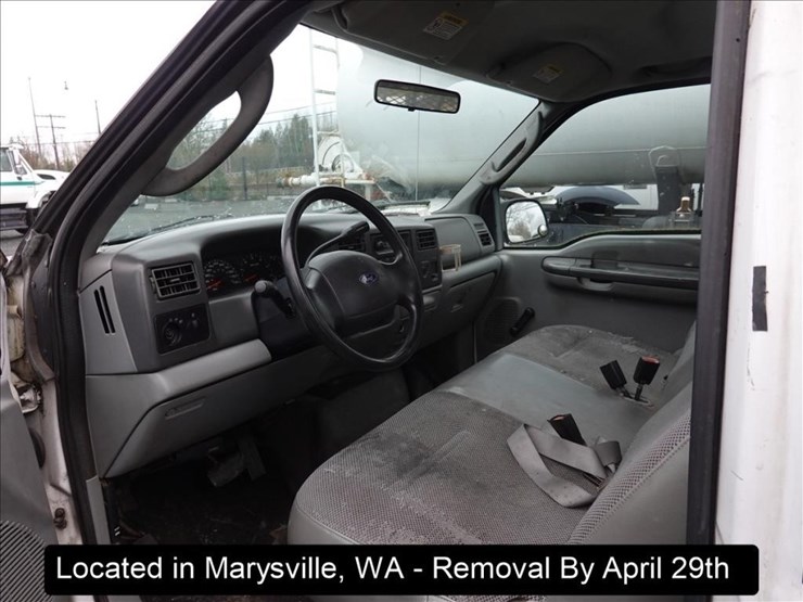 2004-ford-f250-xl-image-11