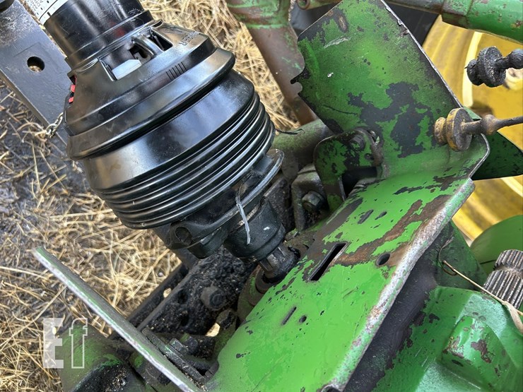 john-deere-4440-image-7