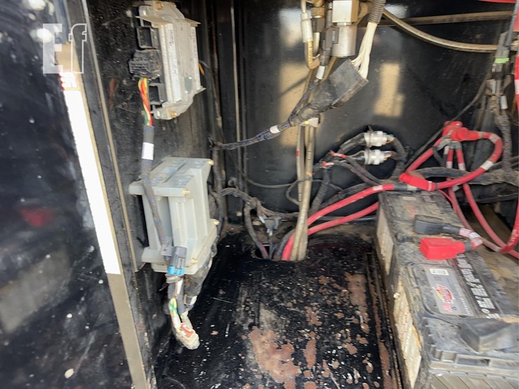 2017-vermeer-navigator-d100x140-series-iii-image-12