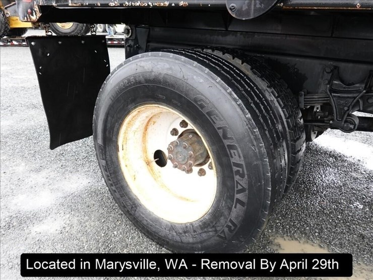 2015-ford-f650-image-18