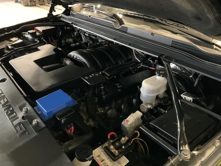 2017-chevrolet-tahoe-image-11