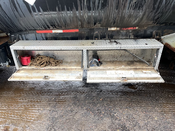 2001-international-4900-image-10