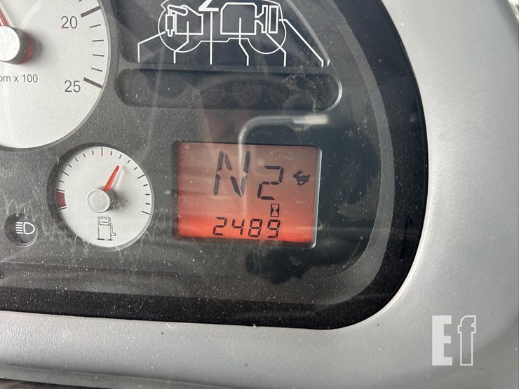 2005-challenger-mt665b-image-49