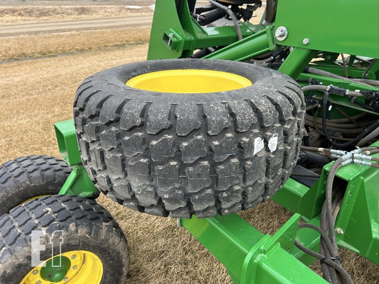 2014-john-deere-1990ccs-image-22