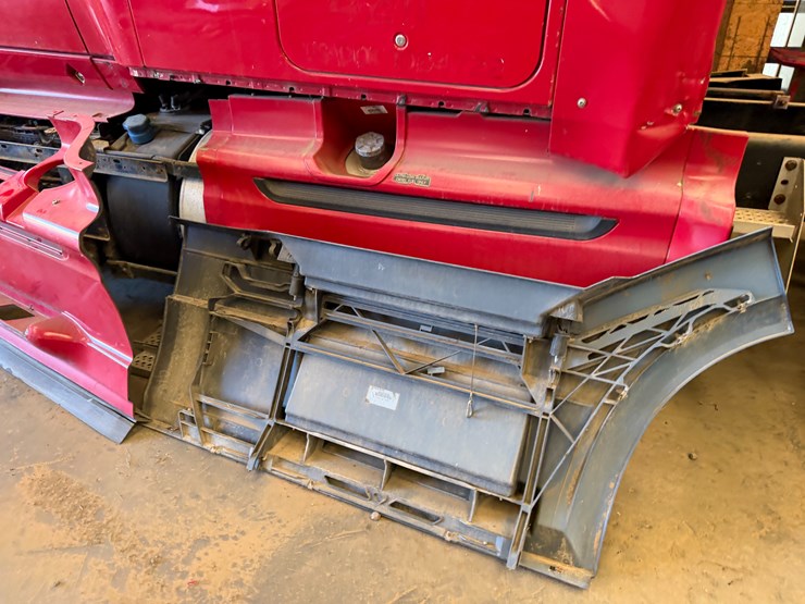 2014-international-prostar-image-31