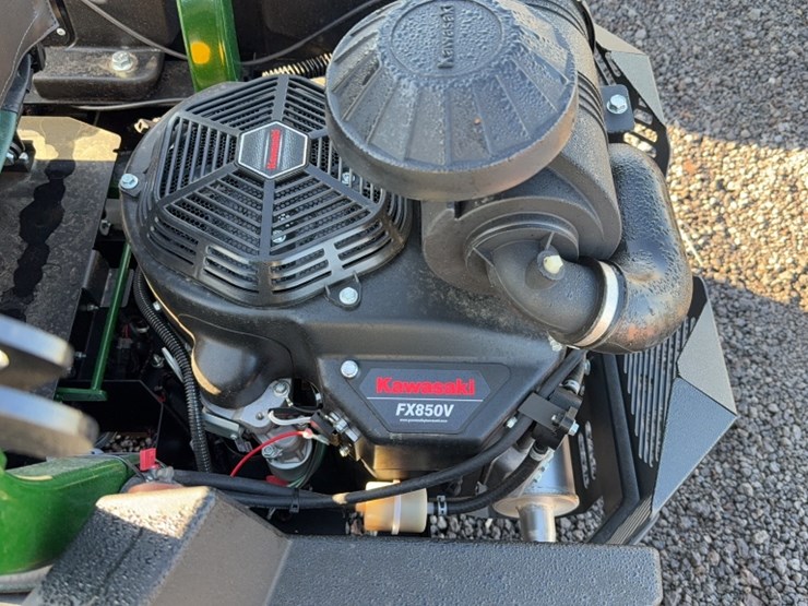 #4031-•-yakta-yxr-320-zero-turn-mower-image-11