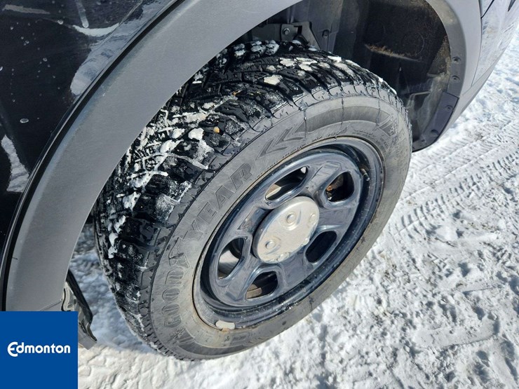 2018-ford-explorer-image-11