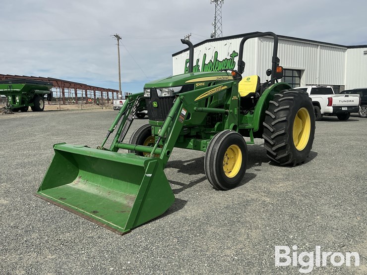 2015-john-deere-2-image-1