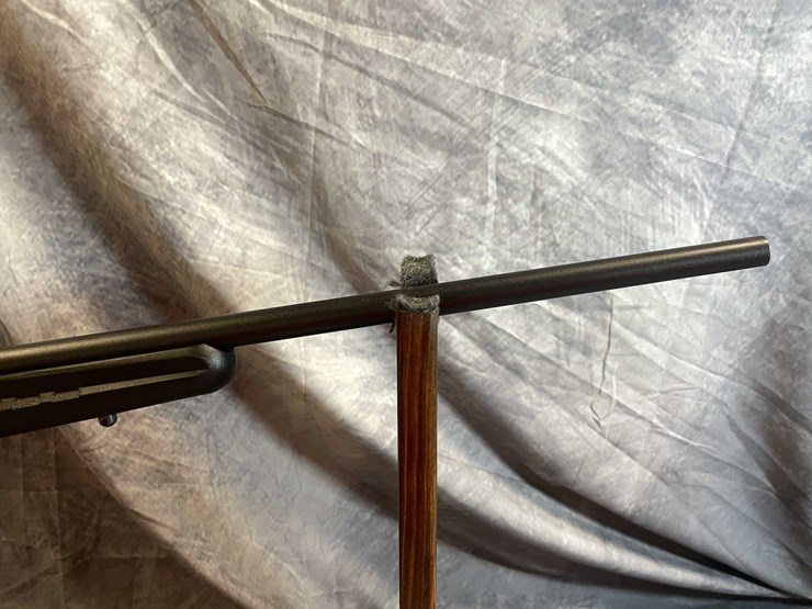 #10143-•-savage-arms-axis-,-30-06-sprg-bolt-action-rifle,-sn:-h625778-image-4