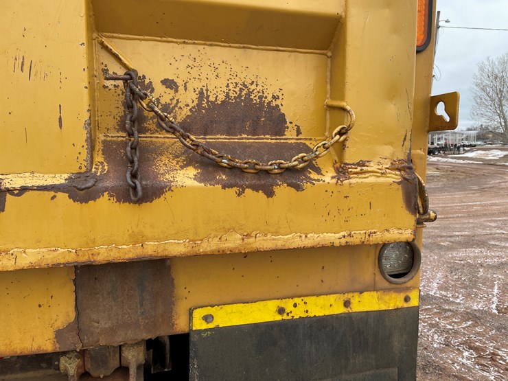 1991-international-4900-image-26