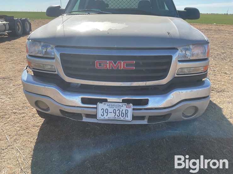 2005-gmc-2500-image-9