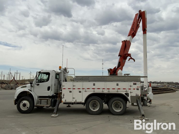 2014-freightliner-m2-106-image-8