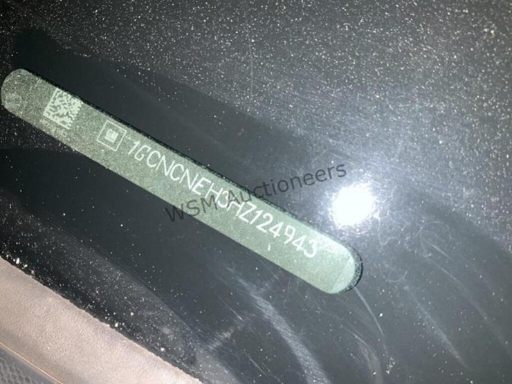 2017-chevrolet-silverado-1500-image-16