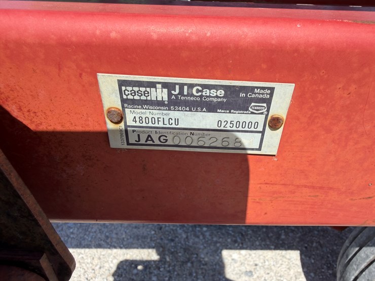 case-ih-4800-image-7