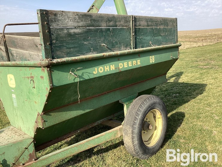 john-deere-68-image-18