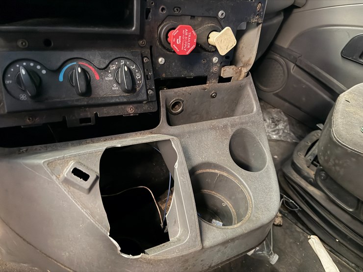 2014-international-prostar-image-97