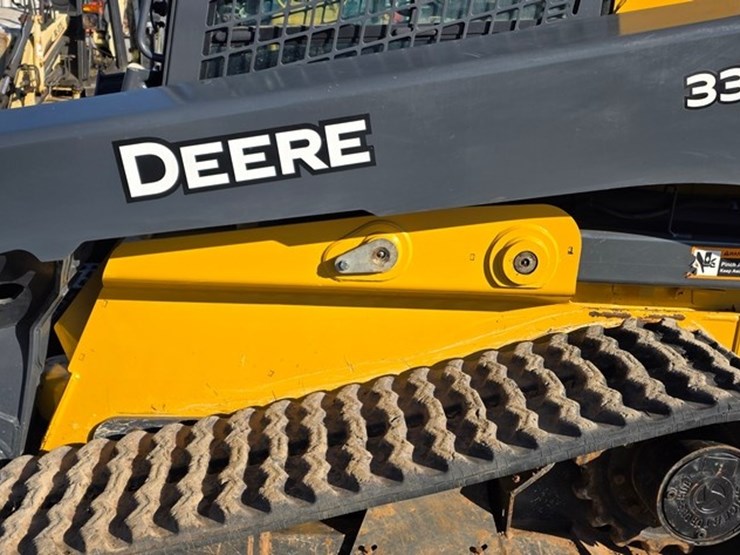 2023-deere-331g-image-28