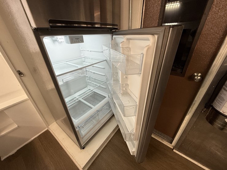 #3004-•-2003-40'-gooseneck-concession-trailer-image-22