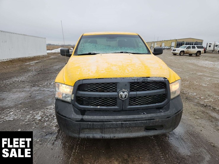 2019-ram-1500-classic-image-6