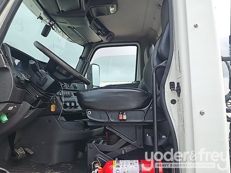 2019-international-lt-image-34