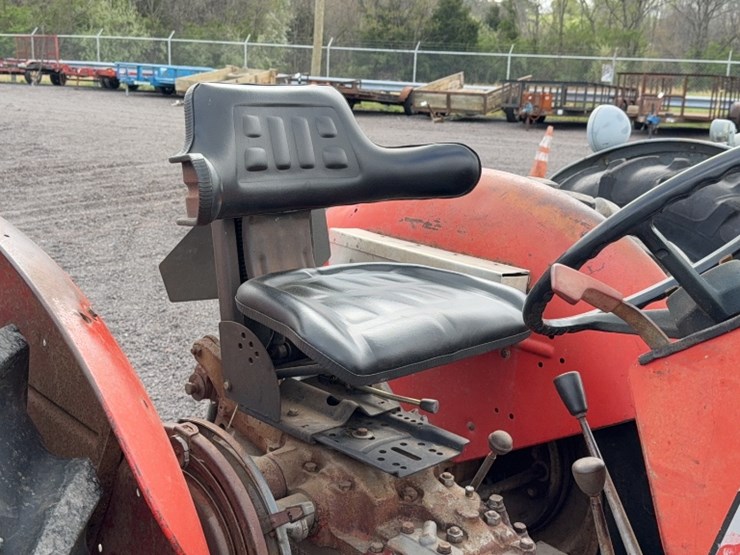 massey-ferguson-245-image-6