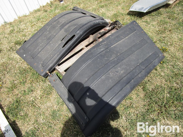 peterbilt-359-image-3