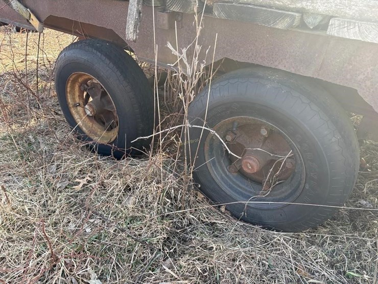 trailer-&-scrap-items-image-6