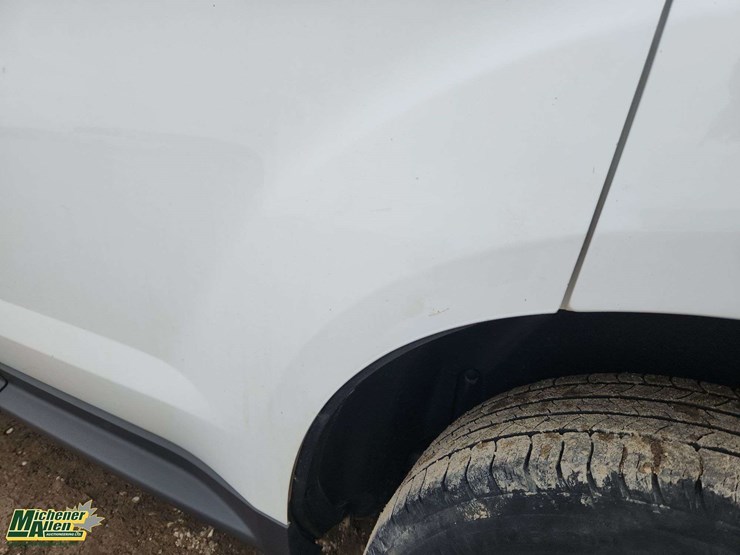 2011-chevrolet-equinox-image-36